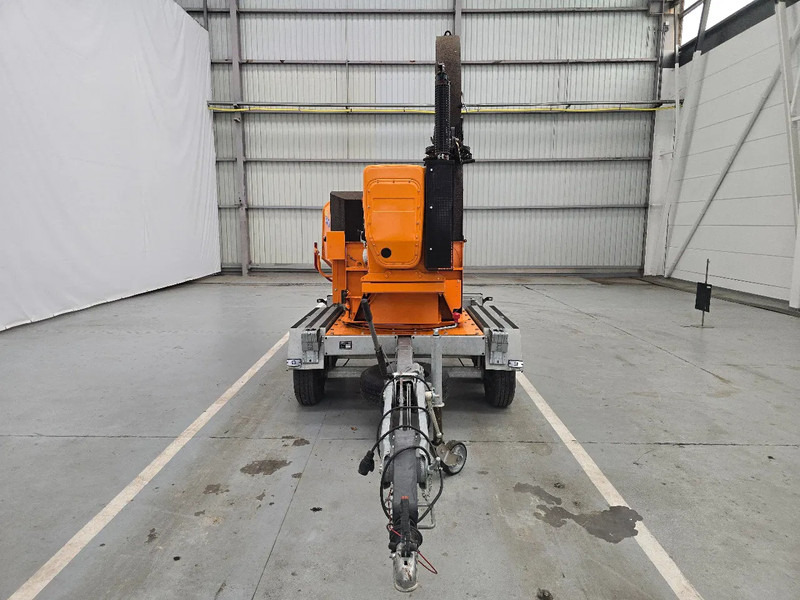 VANDAELE TV2740D 300 uren/hours/heurs/stunden - NIEUW-NEU-NEW Condition - Trituradora de madera: foto 4 VANDAELE TV2740D 300 uren/hours/heurs/stunden - NIEUW-NEU-NEW Condition - Trituradora de madera: foto 4