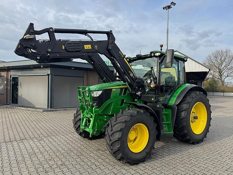John Deere 6R110 AP 50KM COMMAND-PRO + VOORLADER G5-DISPLAY!!! - Tractor: foto 1 John Deere 6R110 AP 50KM COMMAND-PRO + VOORLADER G5-DISPLAY!!! - Tractor: foto 1