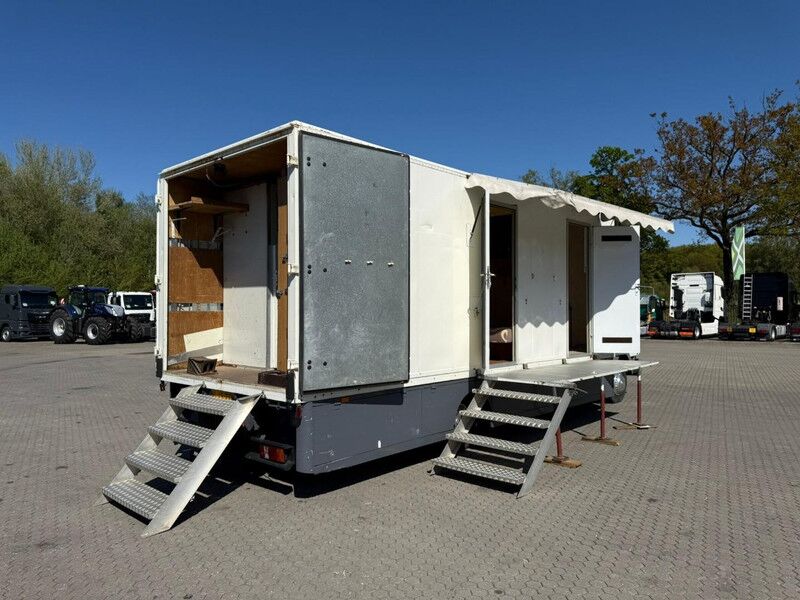 Nissan ECO-T.160 Camper Verkoopwagen Schausteller 91.000 km! - Furgoneta: foto 5 Nissan ECO-T.160 Camper Verkoopwagen Schausteller 91.000 km! - Furgoneta: foto 5