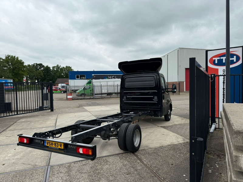 Iveco 40C18/35 Daily Holland vehicle in excellent quality - Vehículo comercial ligero: foto 3 Iveco 40C18/35 Daily Holland vehicle in excellent quality - Vehículo comercial ligero: foto 3