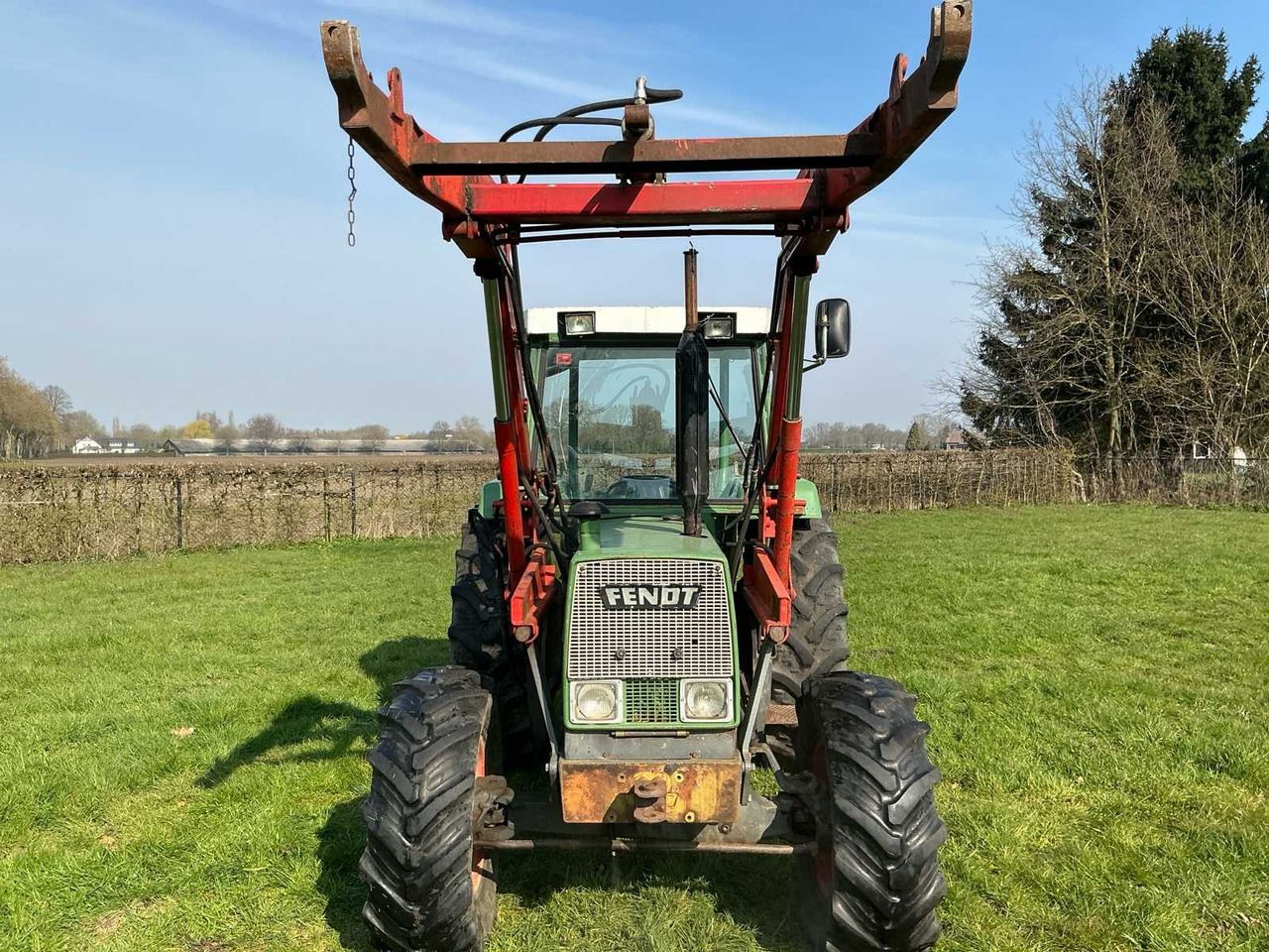 1976 FENDT FARMER 105 SA ALL-WHEEL DRIVE FARM TRACTOR - Tractor: foto 2 1976 FENDT FARMER 105 SA ALL-WHEEL DRIVE FARM TRACTOR - Tractor: foto 2