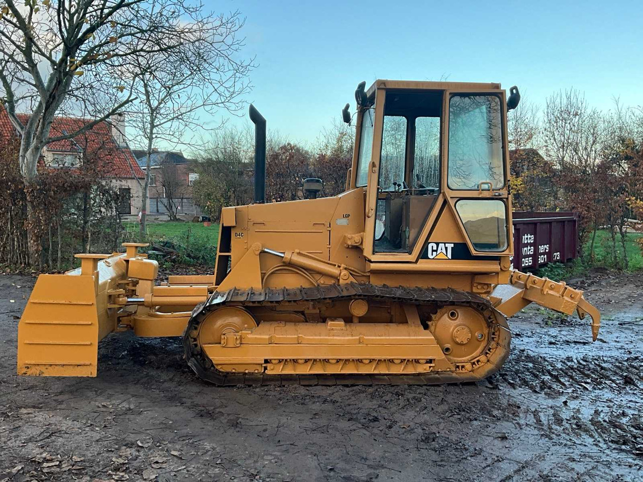 1992 CATERPILLAR D4C SERIES 2 BULLDOZER - Bulldozer: foto 2 1992 CATERPILLAR D4C SERIES 2 BULLDOZER - Bulldozer: foto 2