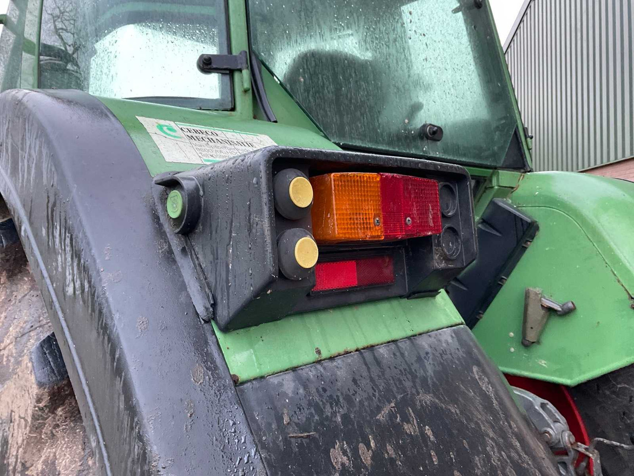 Tractor 1994 FENDT FARMER 312 TURBOMATIK ALL-WHEEL DRIVE FARM TRACTOR: foto 31 Tractor 1994 FENDT FARMER 312 TURBOMATIK ALL-WHEEL DRIVE FARM TRACTOR: foto 31