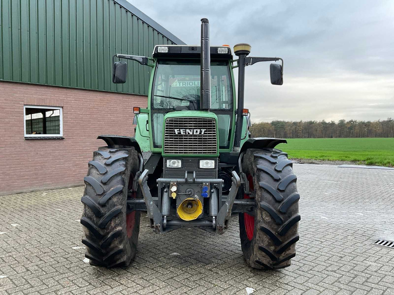 Tractor 1994 FENDT FARMER 312 TURBOMATIK ALL-WHEEL DRIVE FARM TRACTOR: foto 7 Tractor 1994 FENDT FARMER 312 TURBOMATIK ALL-WHEEL DRIVE FARM TRACTOR: foto 7