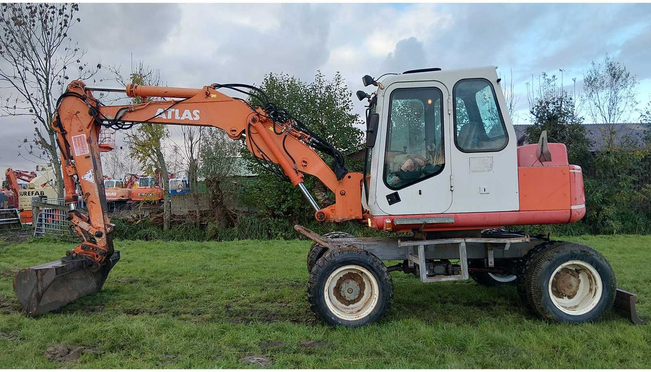 1996 ATLAS 1104 WHEELED EXCAVATOR - Excavadora de ruedas: foto 3 1996 ATLAS 1104 WHEELED EXCAVATOR - Excavadora de ruedas: foto 3