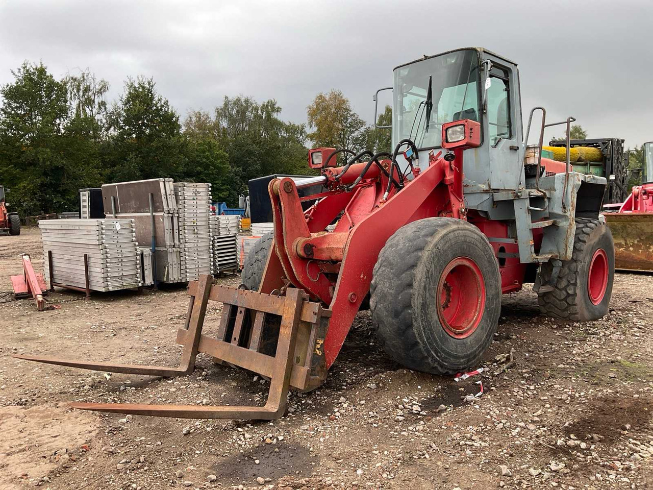 1996 KOMATSU WH320-3H WHEEL LOADER - Cargadora de ruedas: foto 1 1996 KOMATSU WH320-3H WHEEL LOADER - Cargadora de ruedas: foto 1