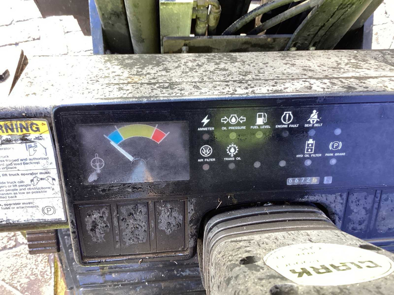 Carretilla elevadora 1999 CLARK CGC30 FORKLIFT 7300 MM: foto 14