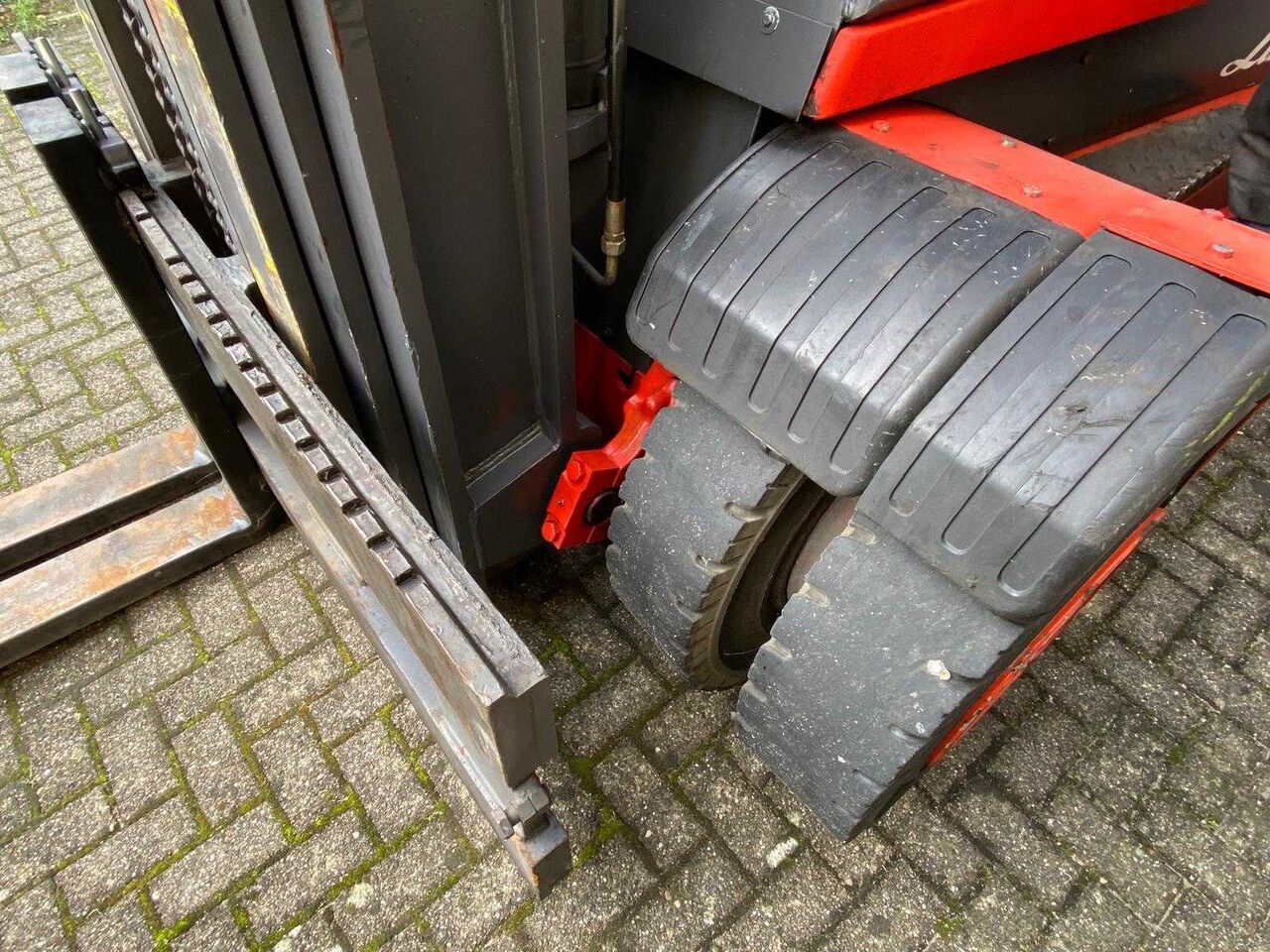 Carretilla elevadora 2002 LINDE H80T FORKLIFT TRUCK: foto 16 Carretilla elevadora 2002 LINDE H80T FORKLIFT TRUCK: foto 16