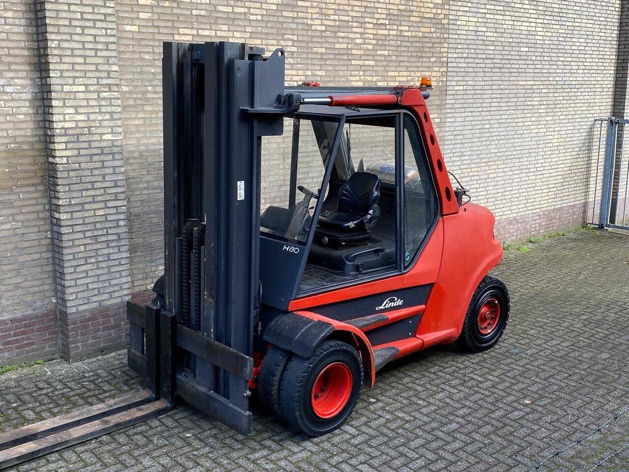 Carretilla elevadora 2002 LINDE H80T FORKLIFT TRUCK: foto 26 Carretilla elevadora 2002 LINDE H80T FORKLIFT TRUCK: foto 26