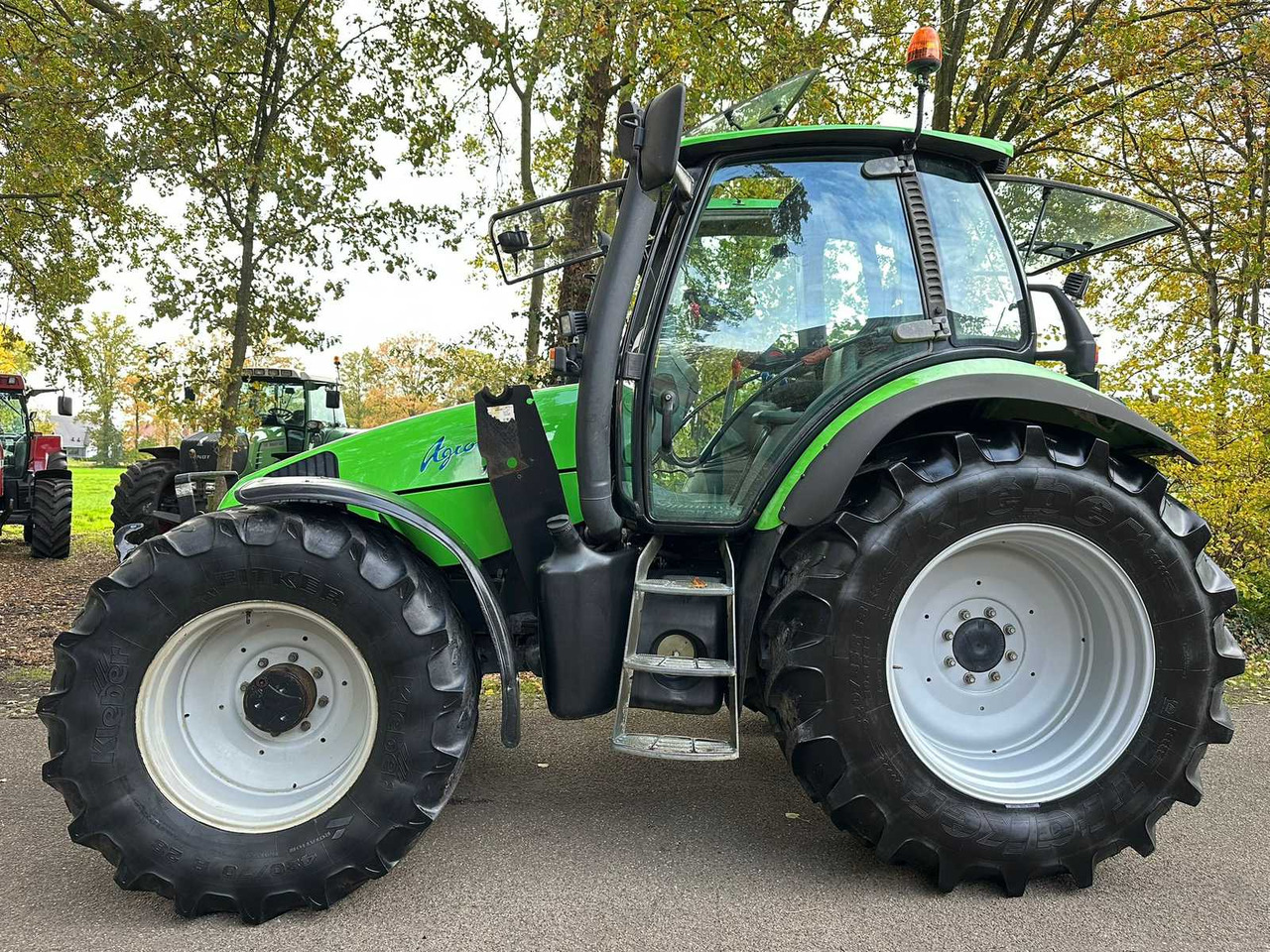 2003 DEUTZ-FAHR AGROTRON 115 MK3 ALL-WHEEL DRIVE FARM TRACTOR - Tractor: foto 3 2003 DEUTZ-FAHR AGROTRON 115 MK3 ALL-WHEEL DRIVE FARM TRACTOR - Tractor: foto 3