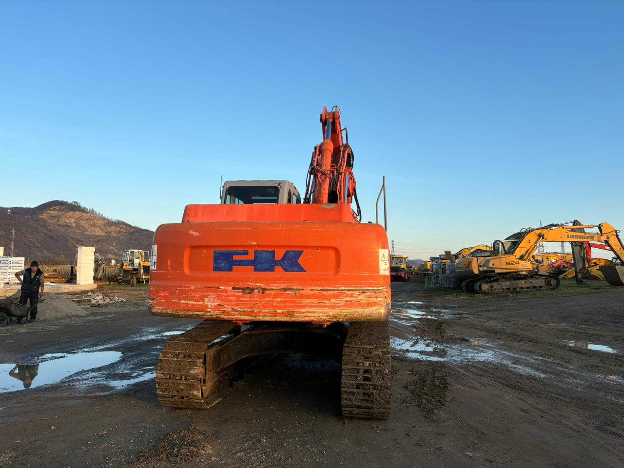 2003 FIAT KOBELCO E215 TRACKED EXCAVATOR - Excavadora: foto 3 2003 FIAT KOBELCO E215 TRACKED EXCAVATOR - Excavadora: foto 3