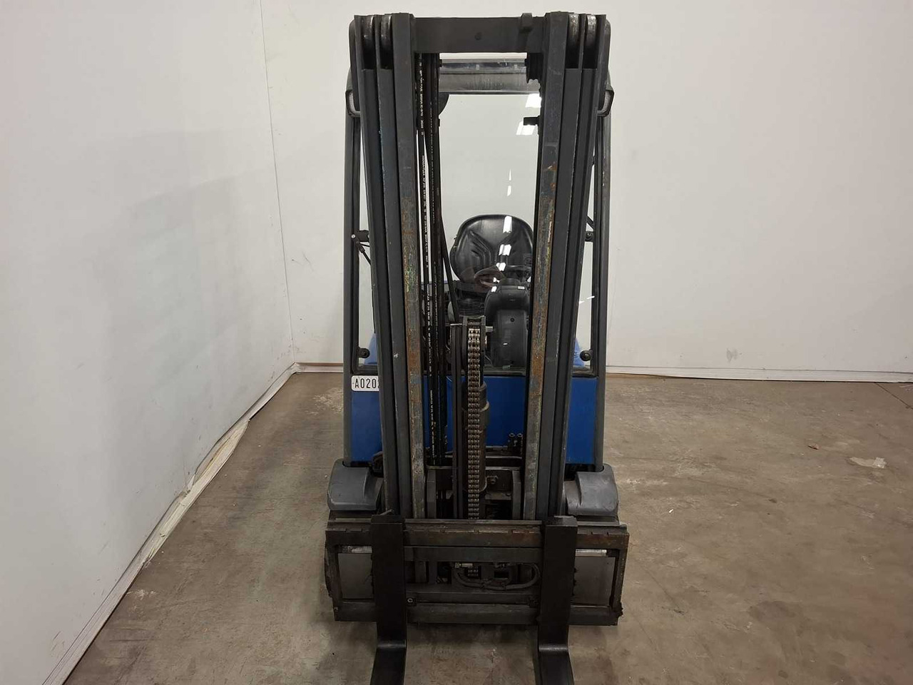 2004 JUNGHEINRICH EFG220 FORKLIFT - Carretilla elevadora: foto 3 2004 JUNGHEINRICH EFG220 FORKLIFT - Carretilla elevadora: foto 3