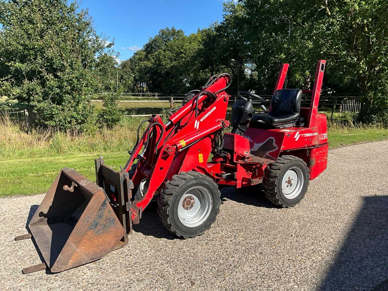 2004 WEIDEMANN 1230 SHOVEL / WHEEL LOADER - Cargadora de ruedas: foto 2 2004 WEIDEMANN 1230 SHOVEL / WHEEL LOADER - Cargadora de ruedas: foto 2