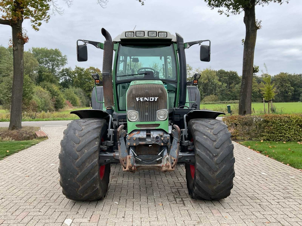 2008 FENDT 412 VARIO TMS ALL-WHEEL DRIVE AGRICULTURAL TRACTOR - Tractor: foto 2 2008 FENDT 412 VARIO TMS ALL-WHEEL DRIVE AGRICULTURAL TRACTOR - Tractor: foto 2