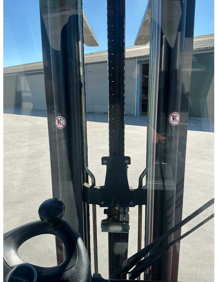 Carretilla elevadora 2013 LINDE H30D-02 FORKLIFT: foto 14 Carretilla elevadora 2013 LINDE H30D-02 FORKLIFT: foto 14