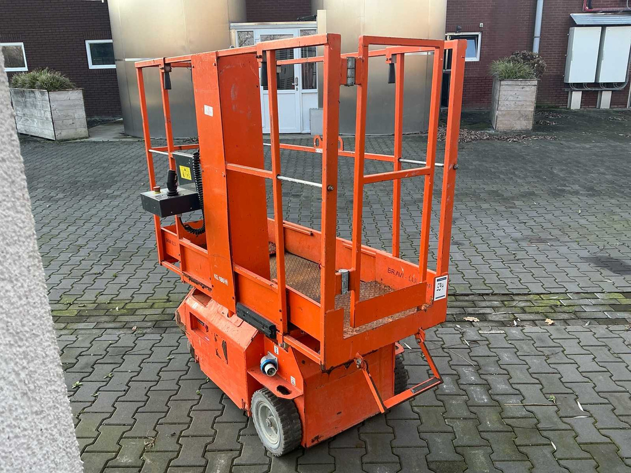 2014 BRAVIISOL LAZY MINI HD AERIAL PLATFORM - Plataforma elevadora: foto 5 2014 BRAVIISOL LAZY MINI HD AERIAL PLATFORM - Plataforma elevadora: foto 5