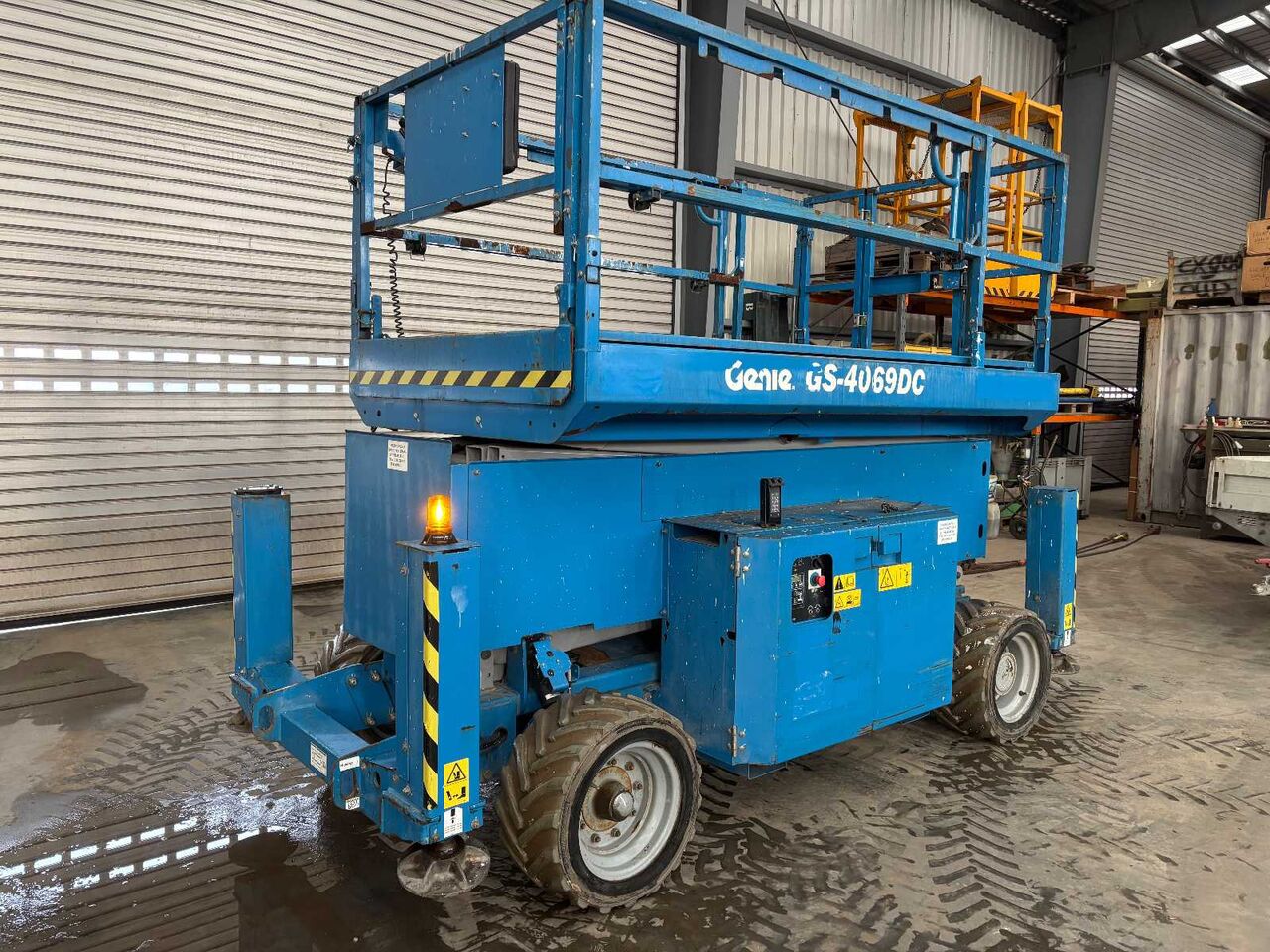 2014 GENIE GS 4069 DC SCISSOR LIFT LIFT BATTERY 2023 - Plataforma elevadora: foto 5 2014 GENIE GS 4069 DC SCISSOR LIFT LIFT BATTERY 2023 - Plataforma elevadora: foto 5