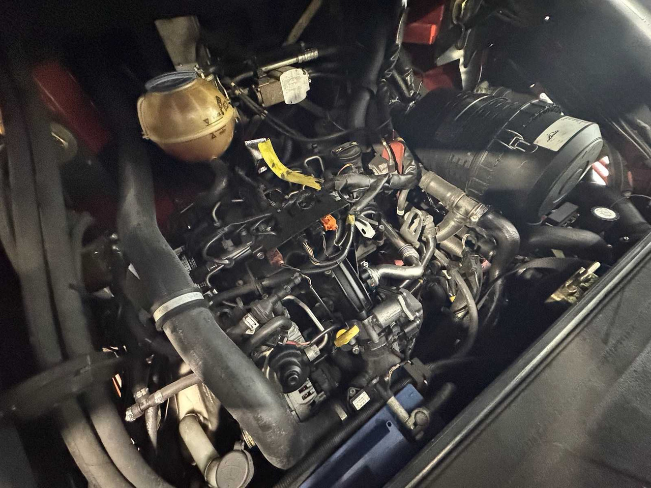 Carretilla elevadora 2015 LINDE H50D 5,000KG TRIPLEX 666CM 3RD+4TH VALVE DIESEL FORKLIFT FORKLIFT 15,042 HOURS.: foto 16 Carretilla elevadora 2015 LINDE H50D 5,000KG TRIPLEX 666CM 3RD+4TH VALVE DIESEL FORKLIFT FORKLIFT 15,042 HOURS.: foto 16