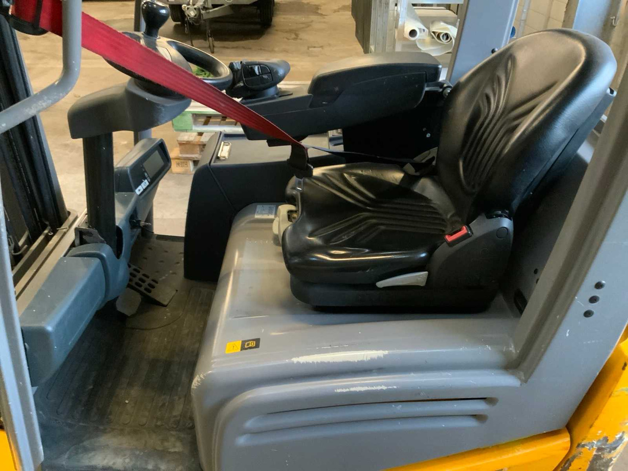 2016 JUNGHEINRICH EFG215 FORKLIFT - Carretilla elevadora: foto 5 2016 JUNGHEINRICH EFG215 FORKLIFT - Carretilla elevadora: foto 5