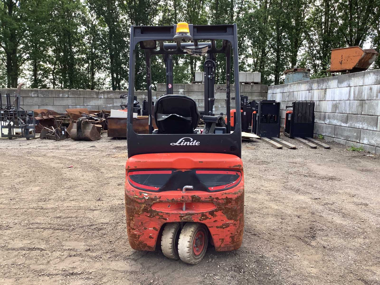 2019 LINDE E16 FORKLIFT - Carretilla elevadora: foto 4 2019 LINDE E16 FORKLIFT - Carretilla elevadora: foto 4