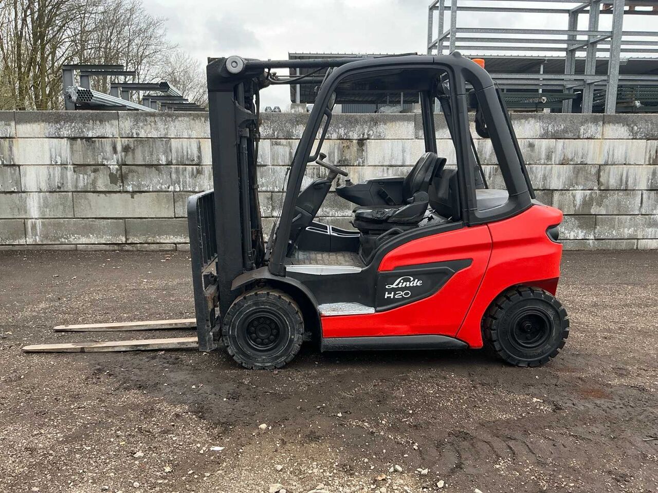2020 LINDE H20D-01/600 FORKLIFT TRUCK - Carretilla elevadora: foto 2 2020 LINDE H20D-01/600 FORKLIFT TRUCK - Carretilla elevadora: foto 2