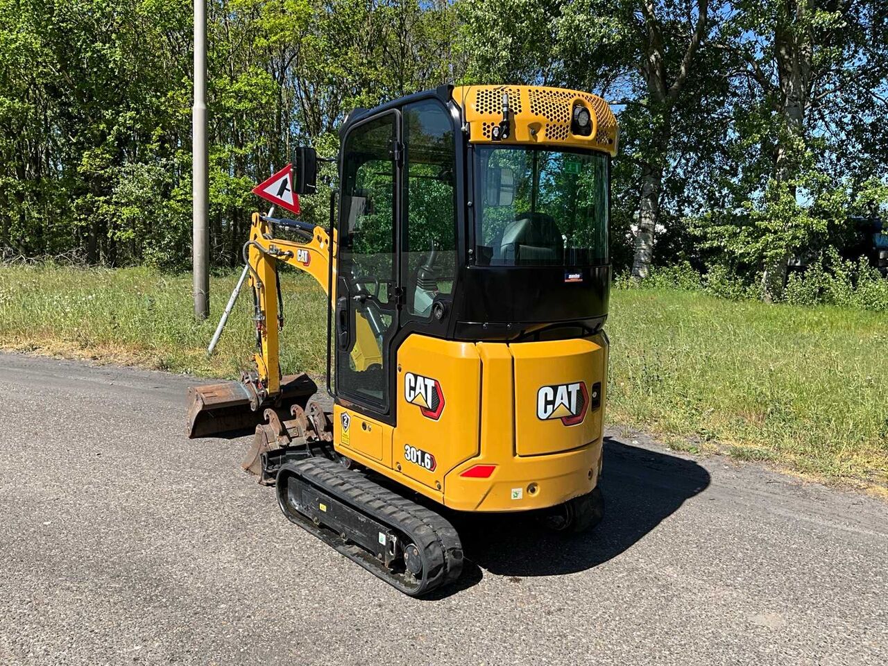 2023 CATERPILLAR 301.6 MINI EXCAVATOR - Miniexcavadora: foto 3 2023 CATERPILLAR 301.6 MINI EXCAVATOR - Miniexcavadora: foto 3