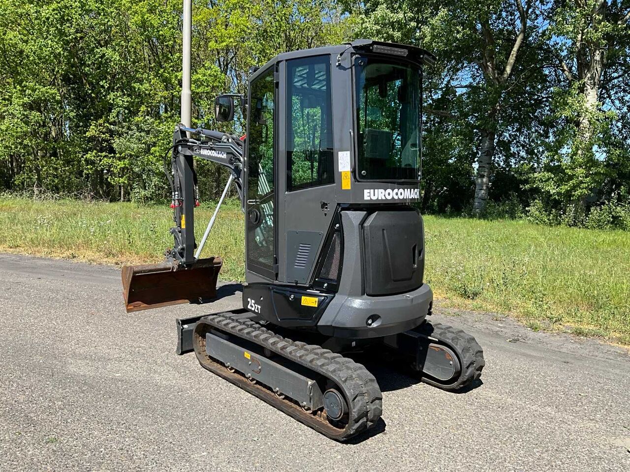 2023 EUROCOMACH 25ZT MINI EXCAVATOR - Miniexcavadora: foto 3 2023 EUROCOMACH 25ZT MINI EXCAVATOR - Miniexcavadora: foto 3