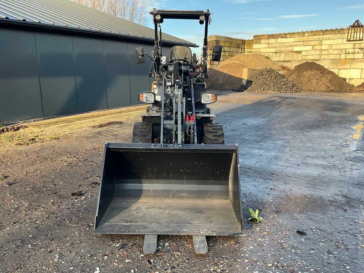 2023 GIANT G2200 X-TRA HD SHOVEL - Cargadora de ruedas: foto 4 2023 GIANT G2200 X-TRA HD SHOVEL - Cargadora de ruedas: foto 4