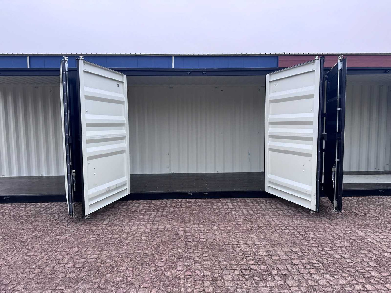 Contenedor marítimo 40ft High Cube shipping container with 3 side doors: foto 14
