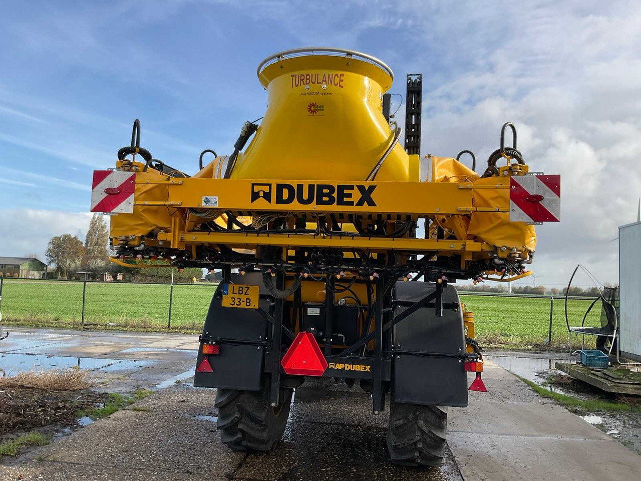 AP Dubex Junior 9844 DBL+ (27m) - Pulverizador: foto 4 AP Dubex Junior 9844 DBL+ (27m) - Pulverizador: foto 4