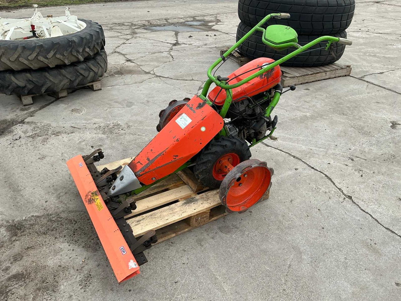 Agria - Trituradora forestal: foto 1 Agria - Trituradora forestal: foto 1