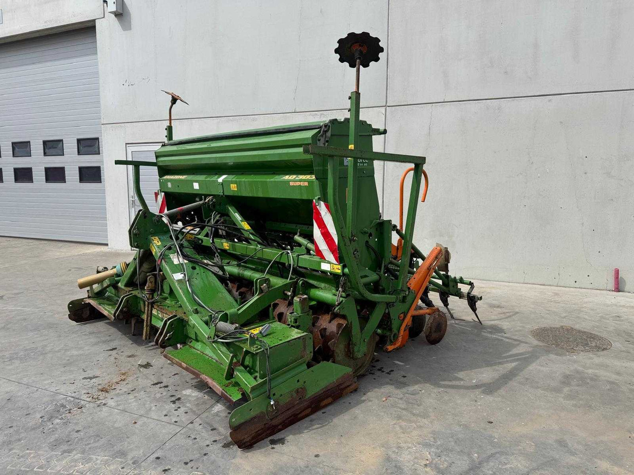 Sembradora de precisión Amazone AD303 + KG303: foto 9