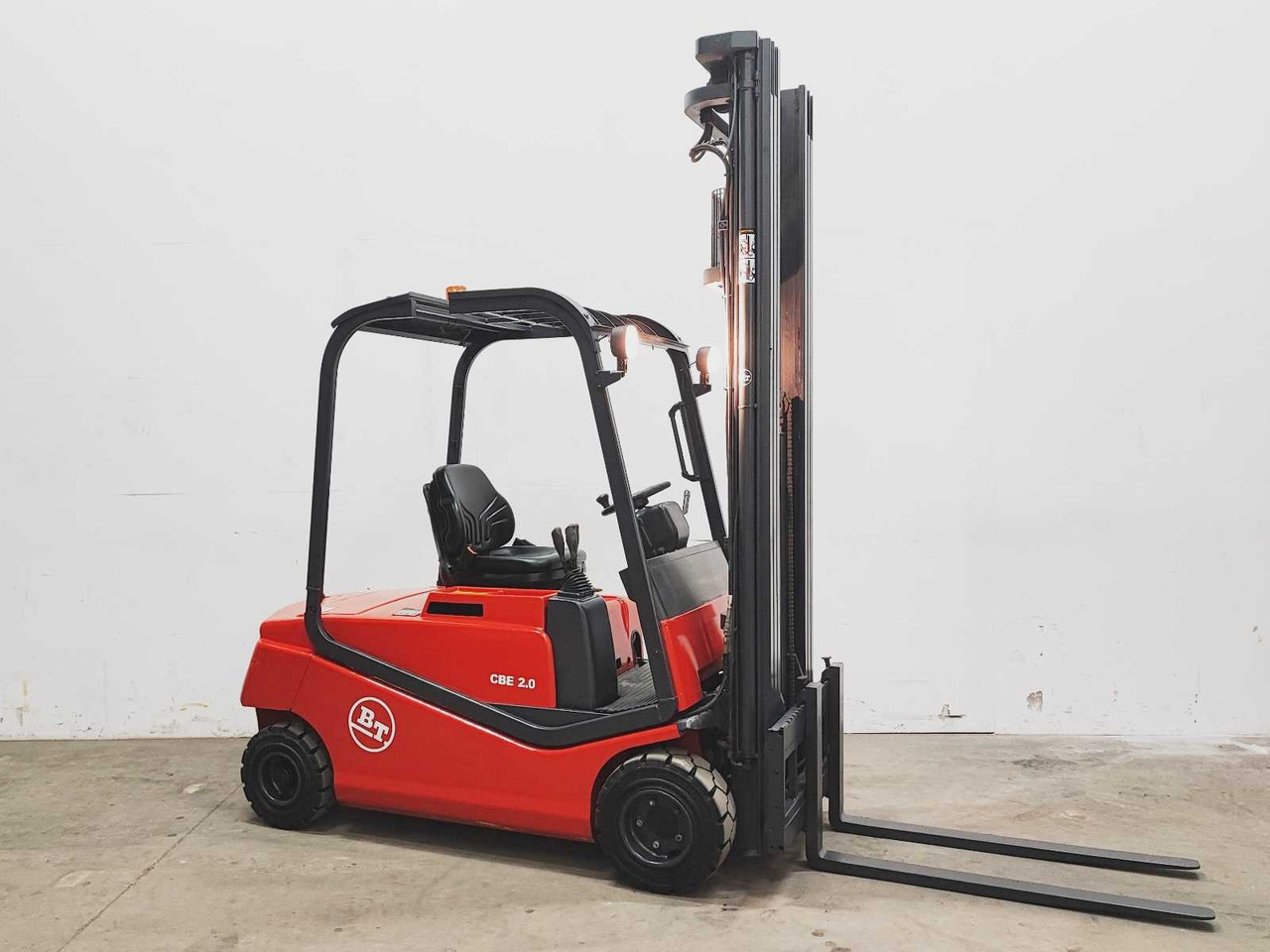 Carretilla elevadora BT - 2002 - CBE 2.0F - FORKLIFT TRUCK: foto 10