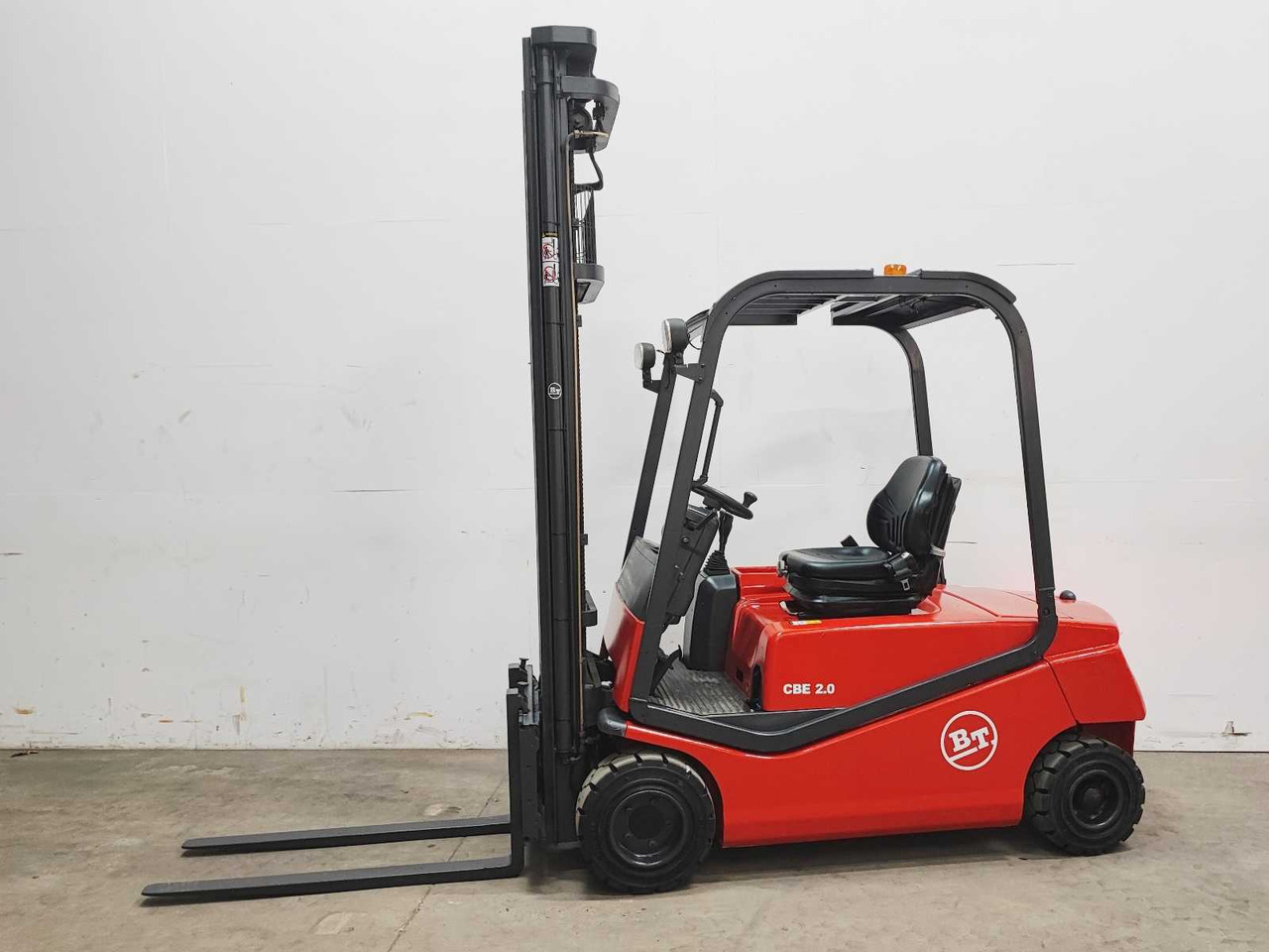 Carretilla elevadora BT - 2002 - CBE 2.0F - FORKLIFT TRUCK: foto 13