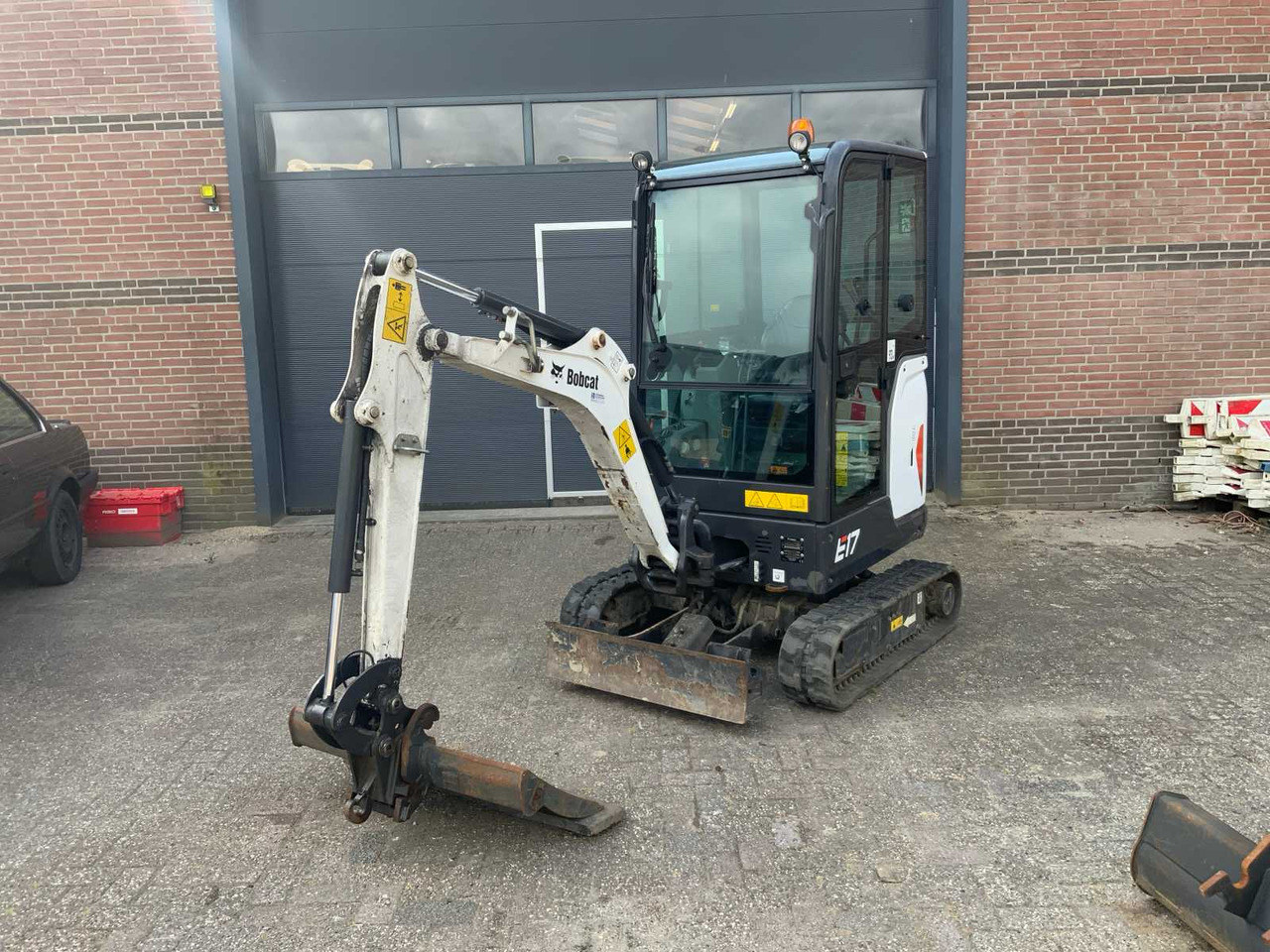 Bobcat E17 - Miniexcavadora: foto 1 Bobcat E17 - Miniexcavadora: foto 1