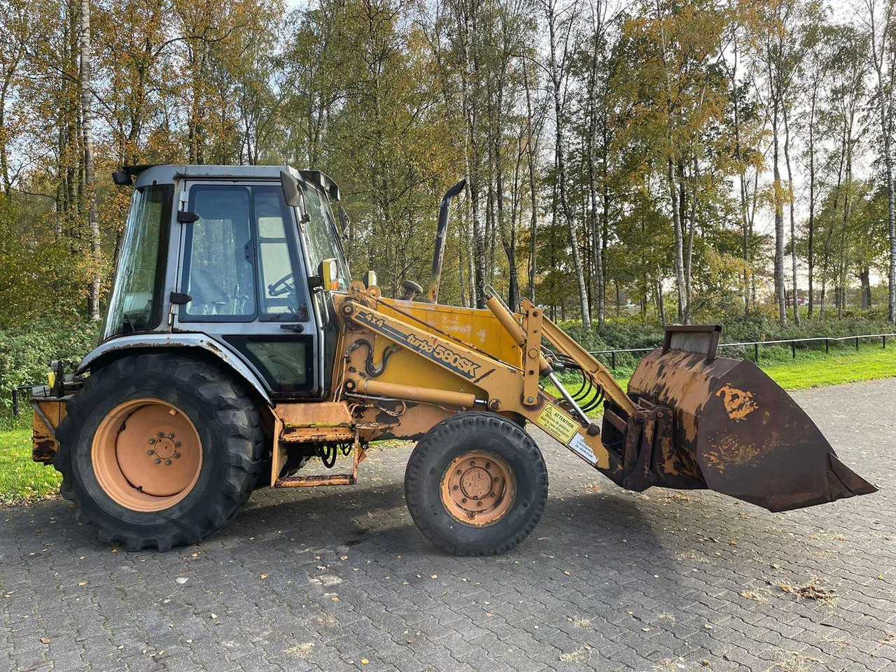 CASE - 1995 - 580 SK TURBO - BACKHOE LOADER - Retroexcavadora: foto 4 CASE - 1995 - 580 SK TURBO - BACKHOE LOADER - Retroexcavadora: foto 4