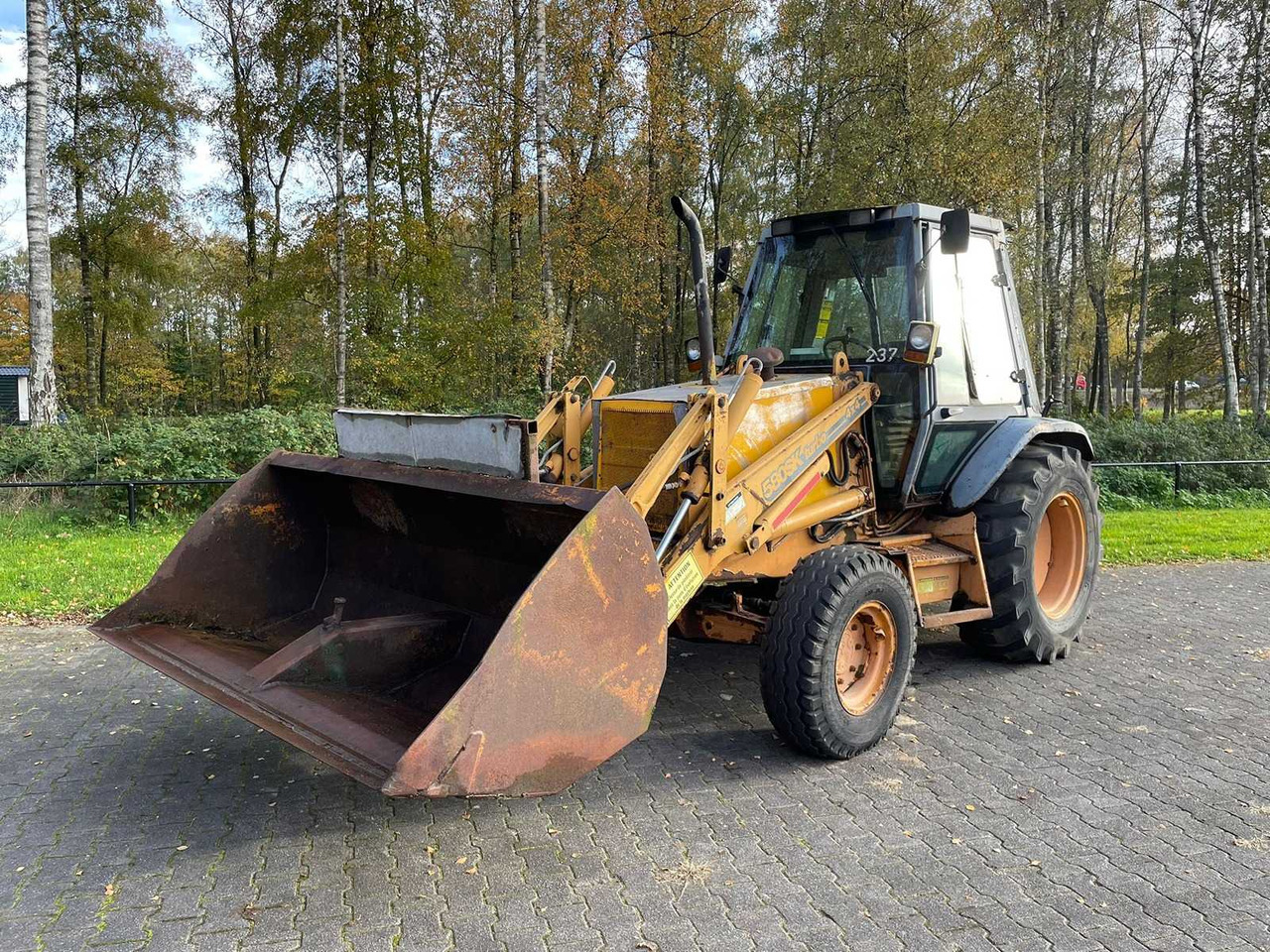 CASE - 1995 - 580 SK TURBO - BACKHOE LOADER - Retroexcavadora: foto 1 CASE - 1995 - 580 SK TURBO - BACKHOE LOADER - Retroexcavadora: foto 1