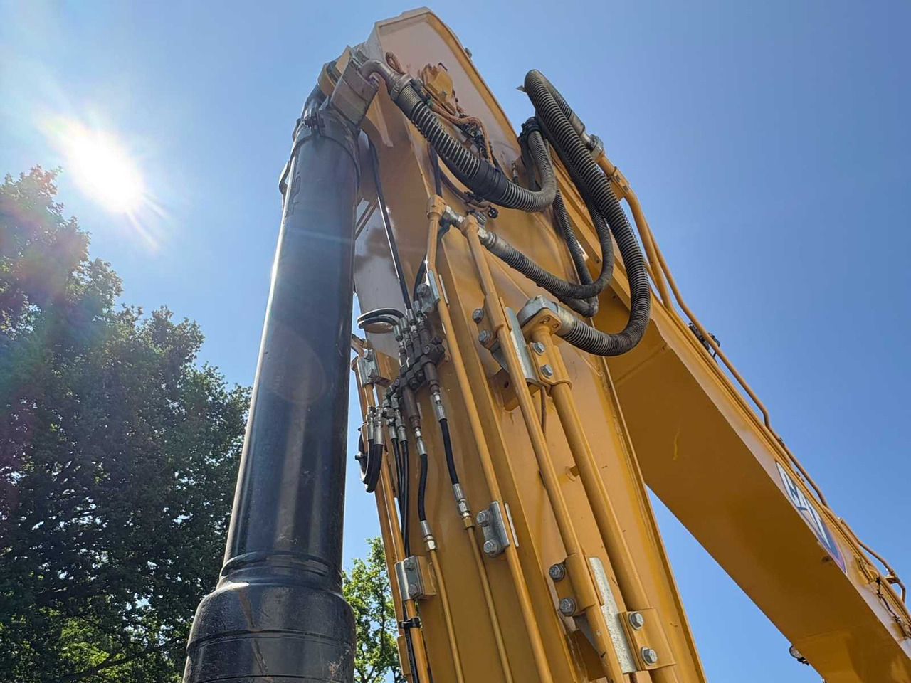 Excavadora de cadenas CAT 323: foto 10