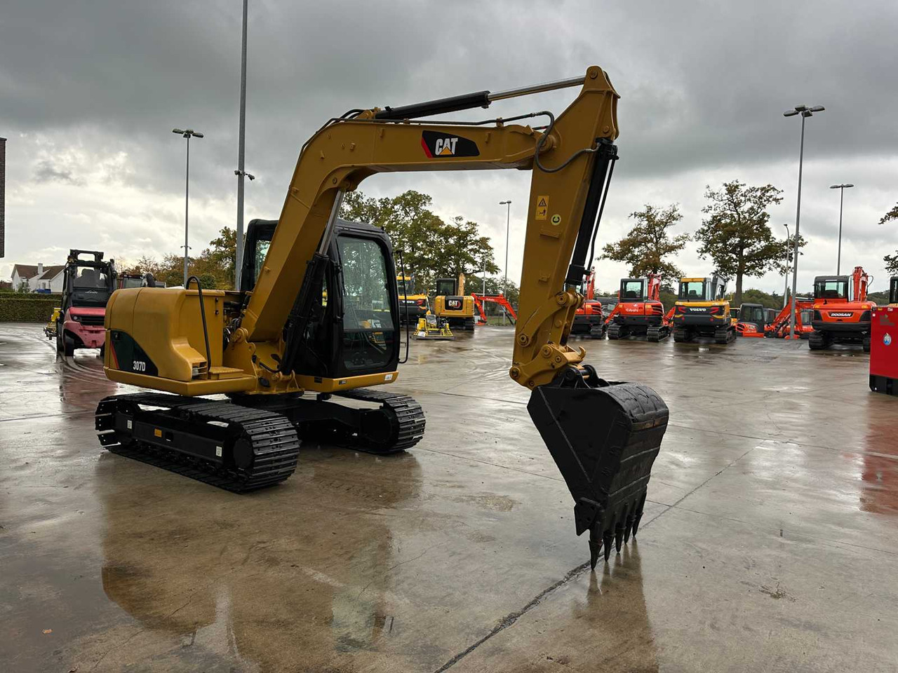 CATERPILLAR - 2013 - 307D - MIDI EXCAVATOR - Excavadora: foto 3 CATERPILLAR - 2013 - 307D - MIDI EXCAVATOR - Excavadora: foto 3