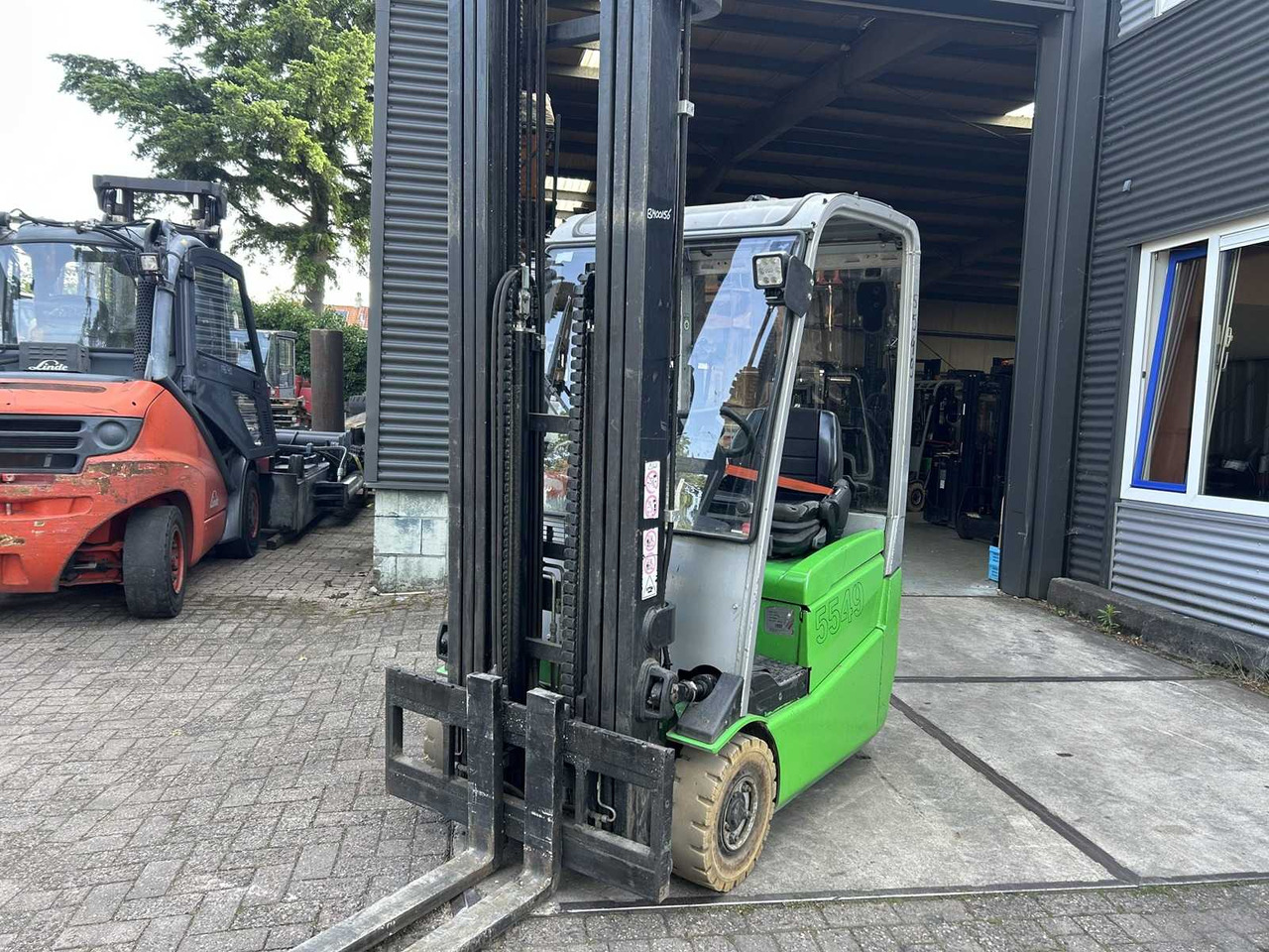 CESAB - 2017 - B315 - FORKLIFT TRIPLEX - FREE-LIFT - SIDE-SHIFT - Carretilla elevadora: foto 1 CESAB - 2017 - B315 - FORKLIFT TRIPLEX - FREE-LIFT - SIDE-SHIFT - Carretilla elevadora: foto 1