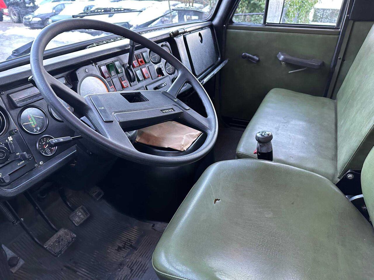1989 VOLVO N10 TURBO 6X6 L TRUCK - Camión: foto 5 1989 VOLVO N10 TURBO 6X6 L TRUCK - Camión: foto 5