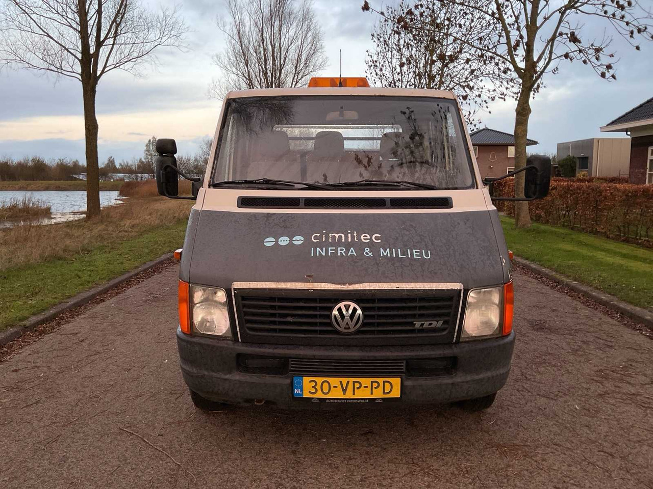 2000 - VOLKSWAGEN - LT 46A 2.8 TDI LONG - BE COMBINATION - Camión: foto 3 2000 - VOLKSWAGEN - LT 46A 2.8 TDI LONG - BE COMBINATION - Camión: foto 3