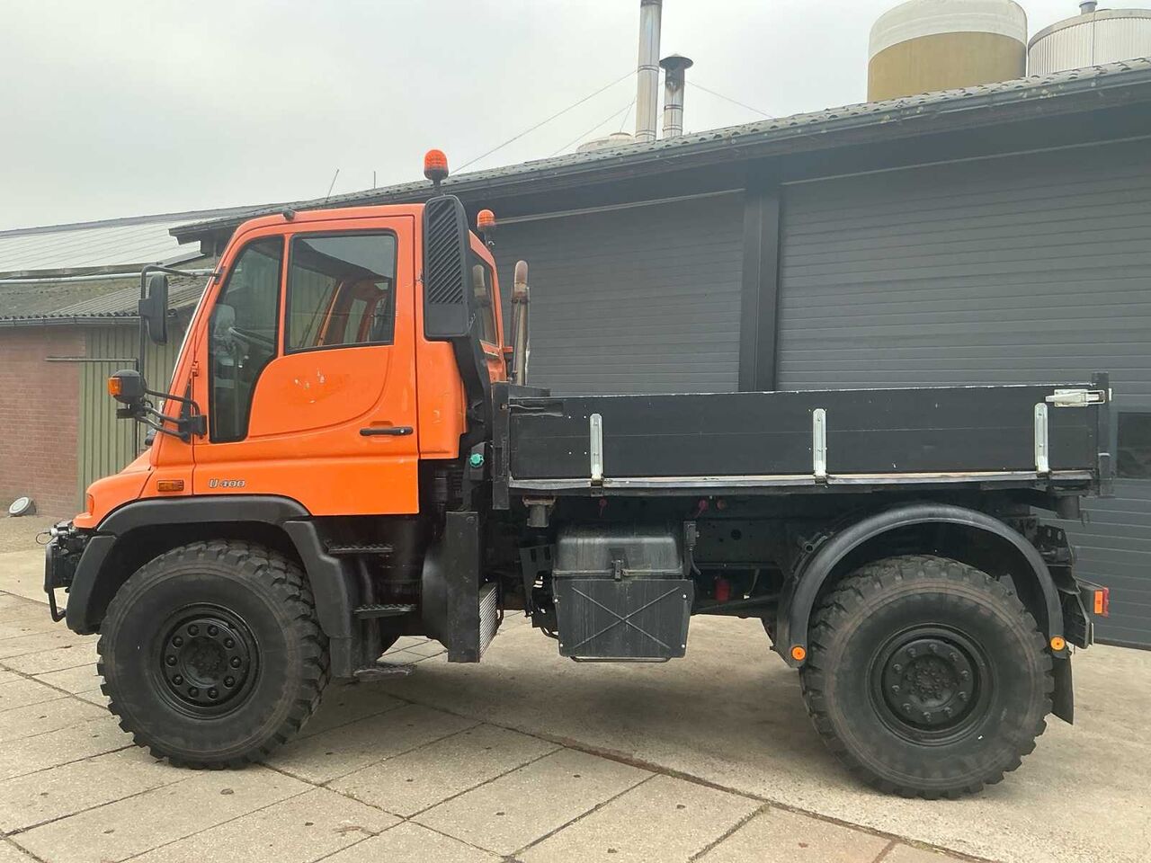 2001 MERCEDES-BENZ UNIMOG U400 TRUCK - Camión: foto 5 2001 MERCEDES-BENZ UNIMOG U400 TRUCK - Camión: foto 5