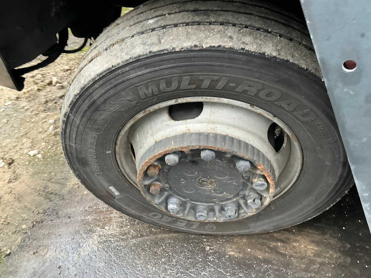 Camión 2002 TERBERG TERMINAL TRACTOR: foto 8