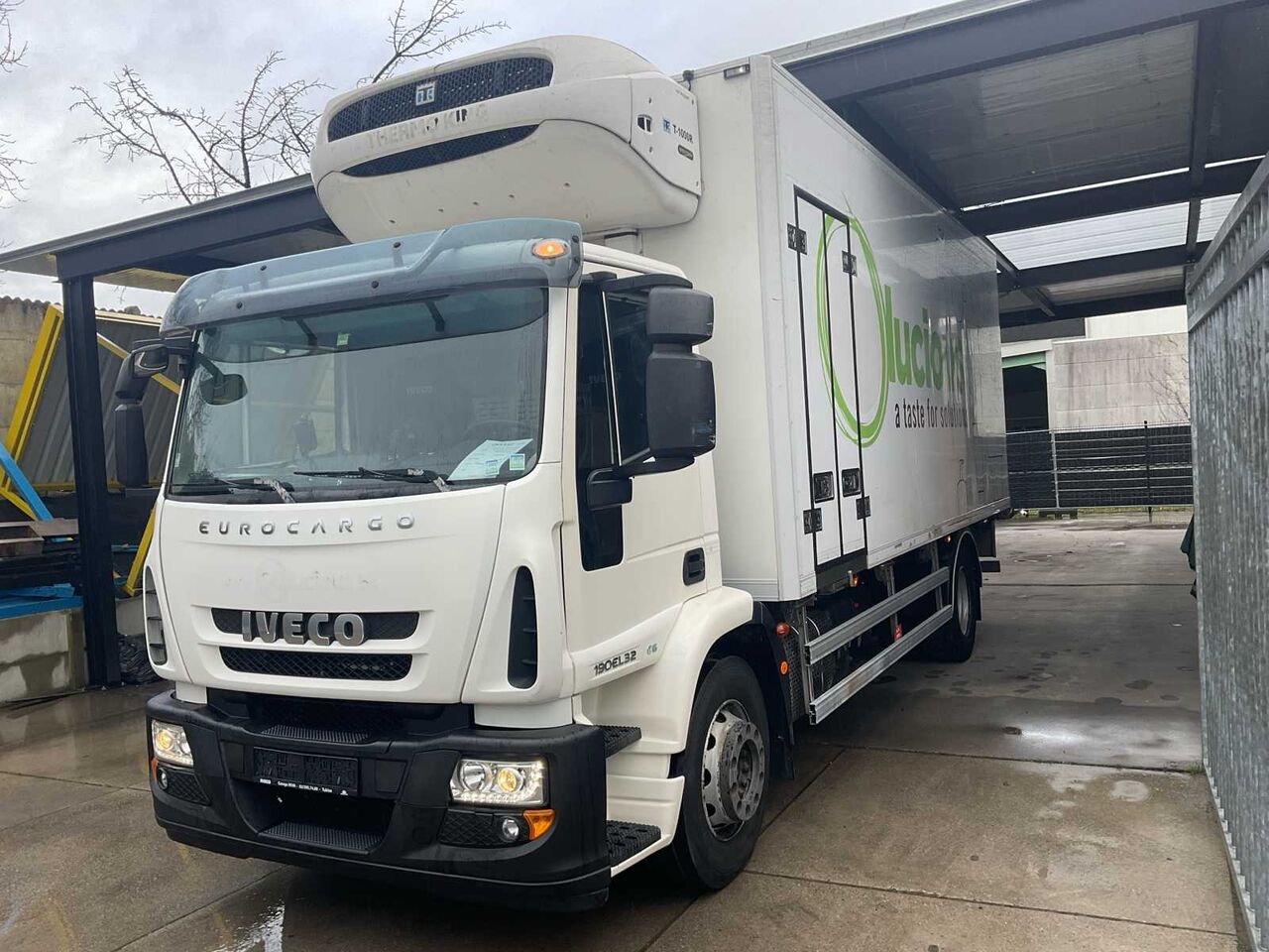 2015 IVECO IG190EL2CA TRUCK - Camión: foto 1 2015 IVECO IG190EL2CA TRUCK - Camión: foto 1