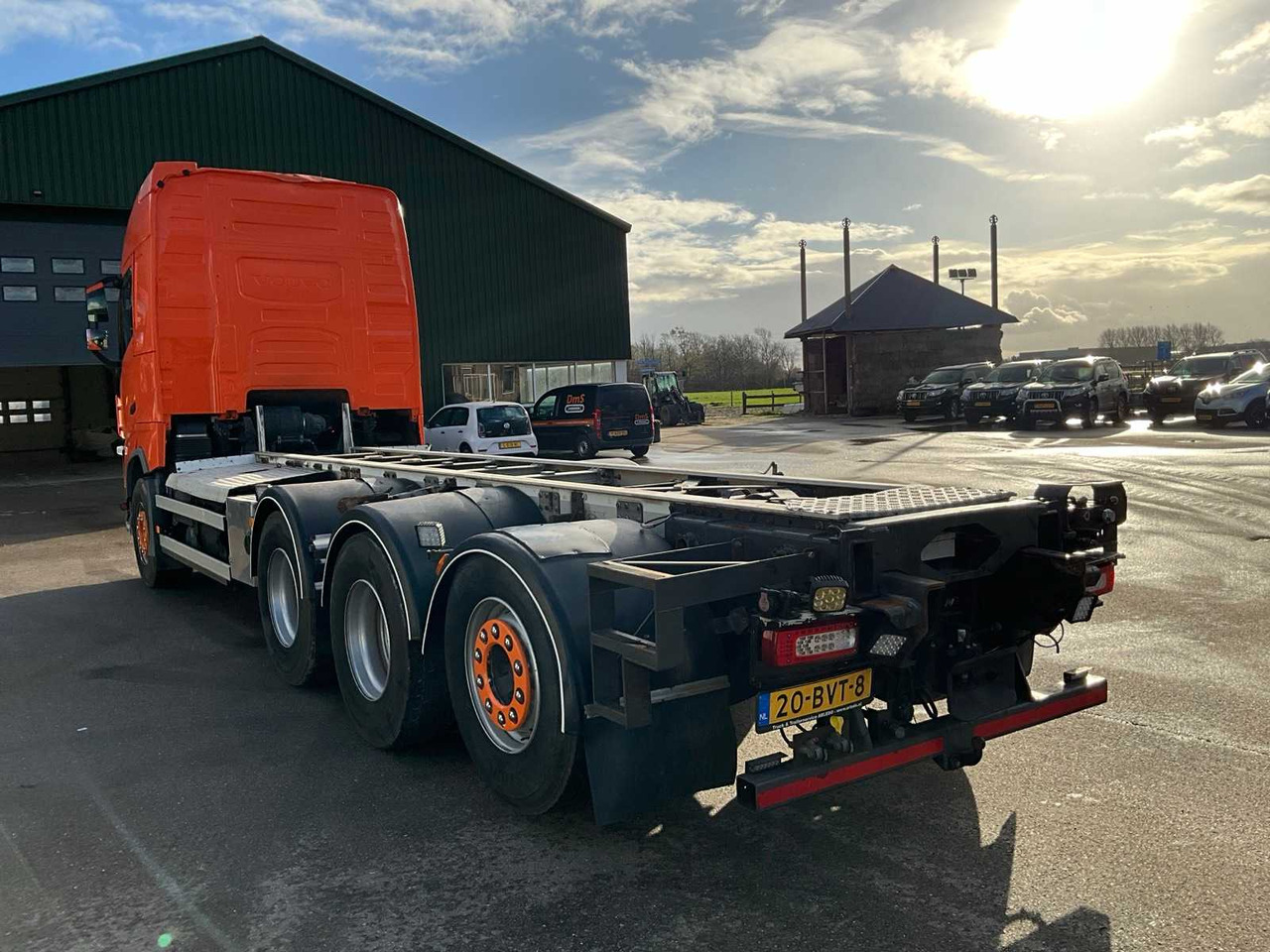 2016 VOLVO FH TRUCK - Camión: foto 4 2016 VOLVO FH TRUCK - Camión: foto 4