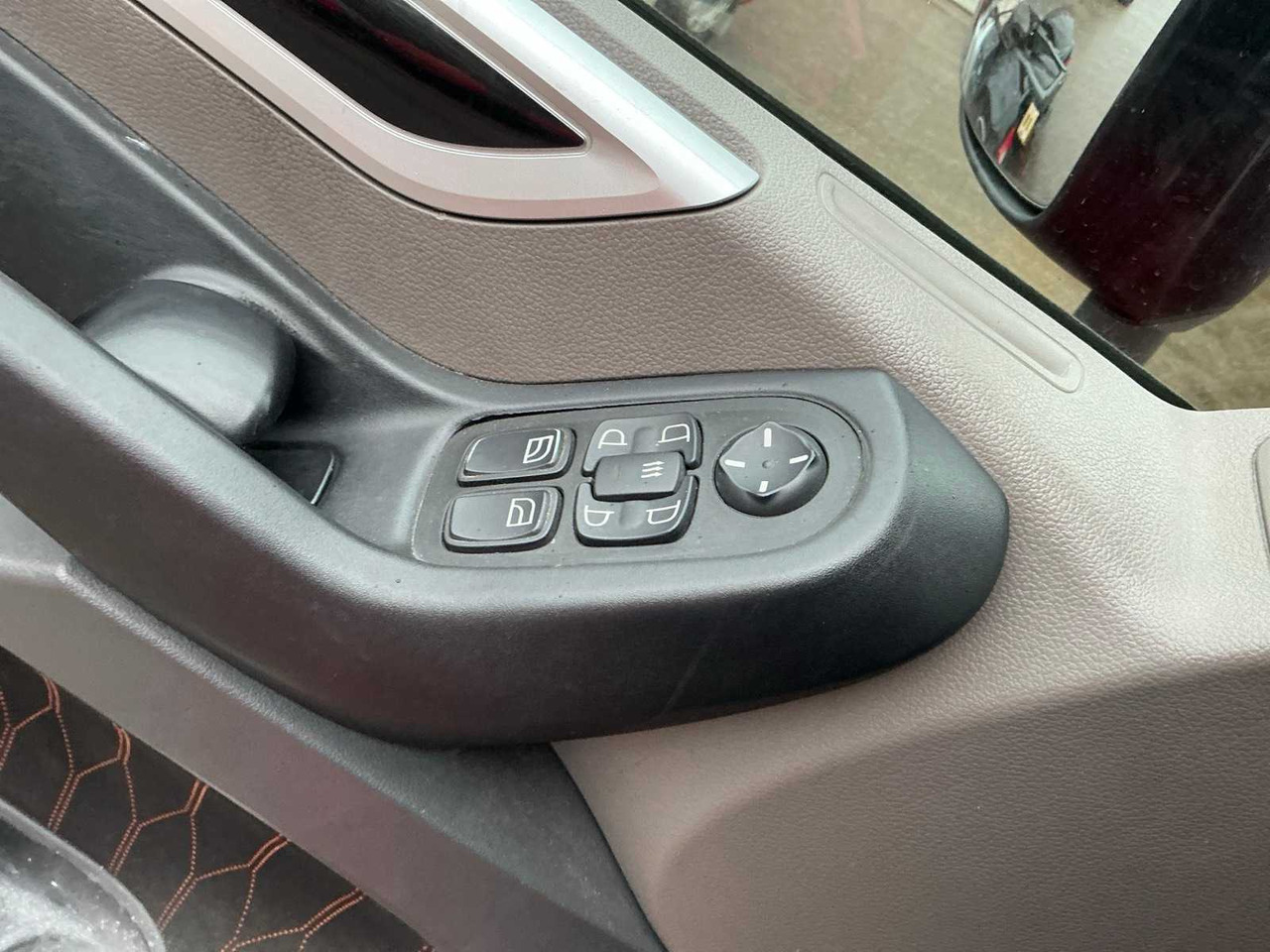 Camión 2018 DAF XF450FT TRACTOR UNIT (74113-776): foto 20