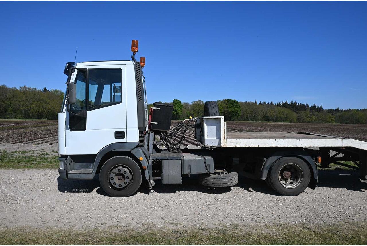 IVECO - EUROCARGO TECTOR 80E/75 - TRACTOR - Camión: foto 3 IVECO - EUROCARGO TECTOR 80E/75 - TRACTOR - Camión: foto 3