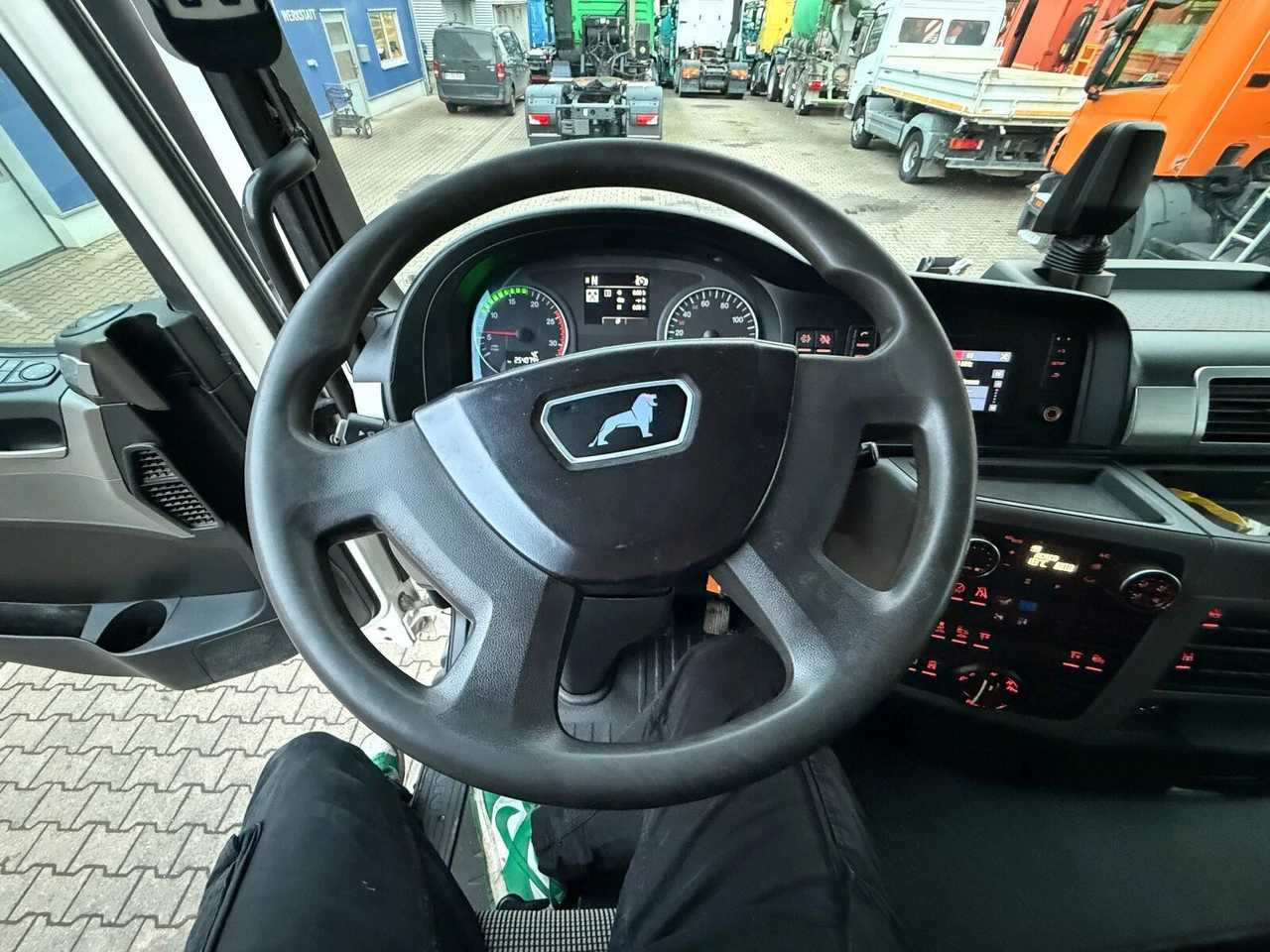 Camión MAN SKIPLOADER - 2019 - TGS 26 - TRUCK: foto 14