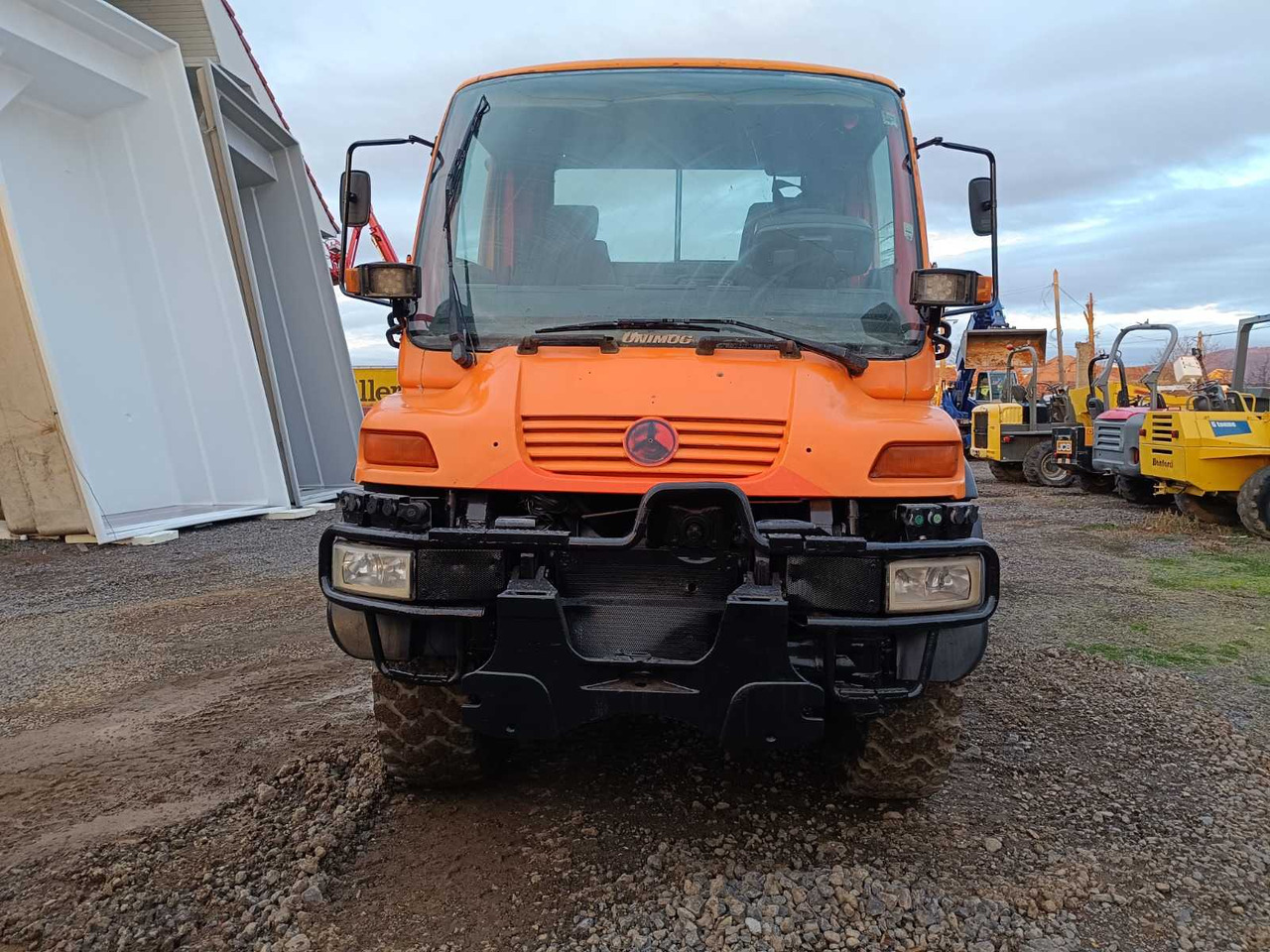 UNIMOG - U 400 - TRUCK - 2001 - Camión: foto 3 UNIMOG - U 400 - TRUCK - 2001 - Camión: foto 3
